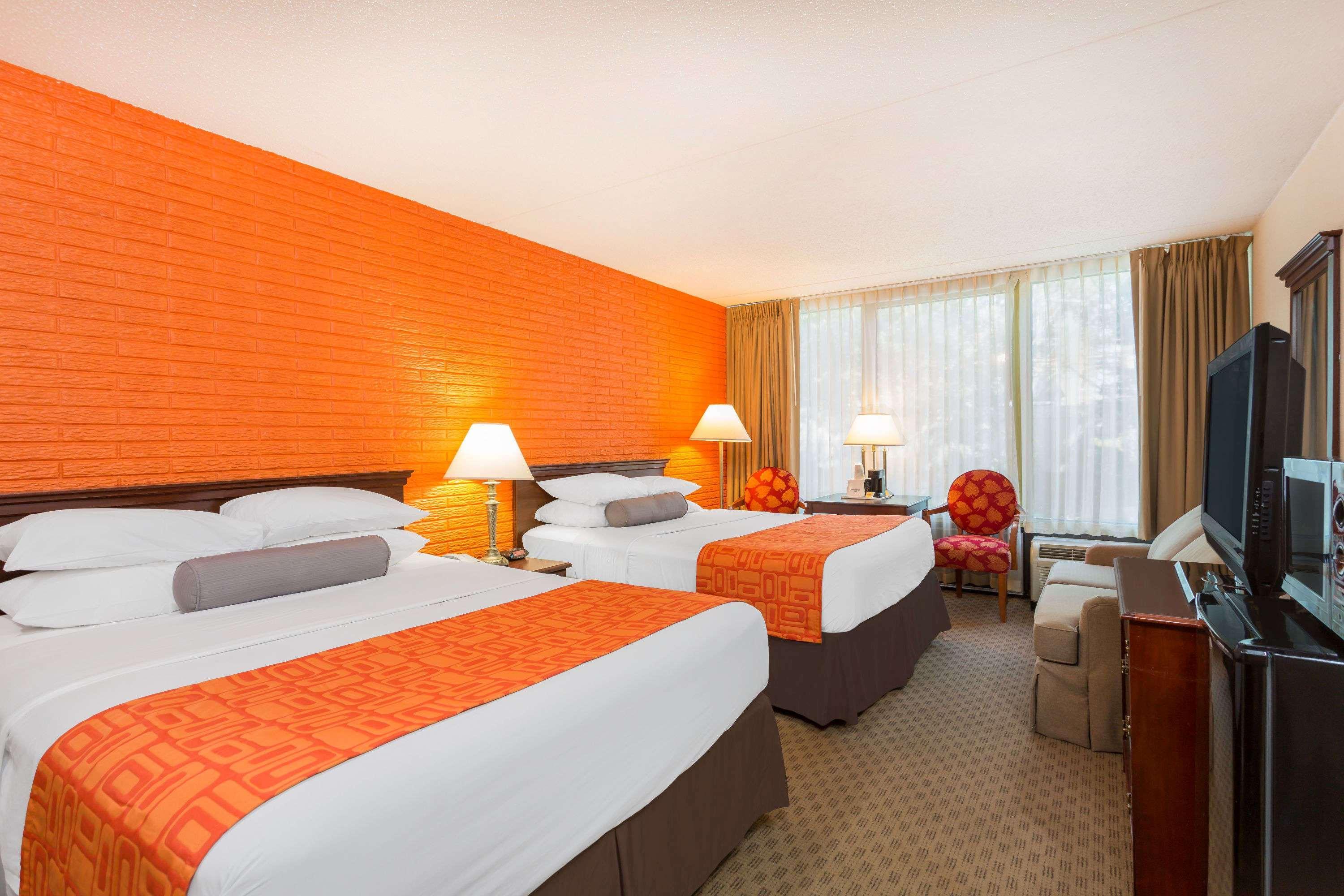 Howard Johnson By Wyndham Williamsburg Norge Exteriér fotografie
